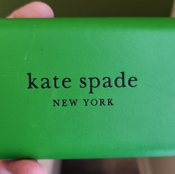Kate Spade Vibrant Green Eyewear Case - Picture 2 of 6